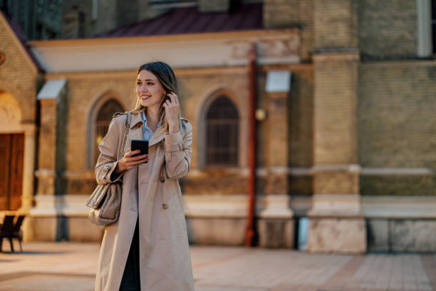 How to Stay Stylish in 2024: Key Women’s Fashion Items